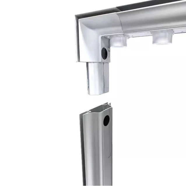 Połączenie narożne ściennego Pop-up Lightbox przed montażem